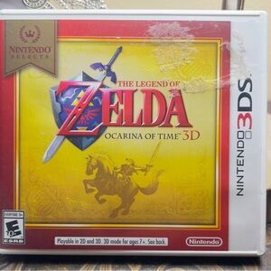 Nintendo 3DS The Legend of Zelda: Ocarina of Time 3D - Red